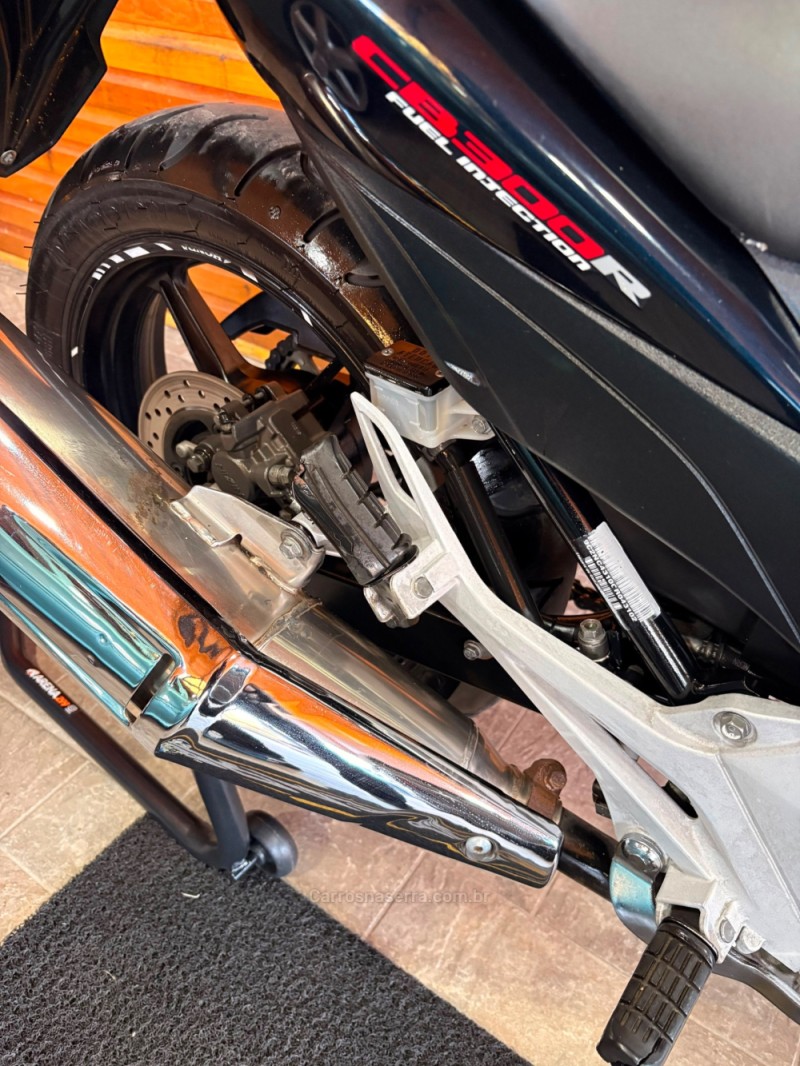 CB 300R ABS - 2013 - ESTâNCIA VELHA