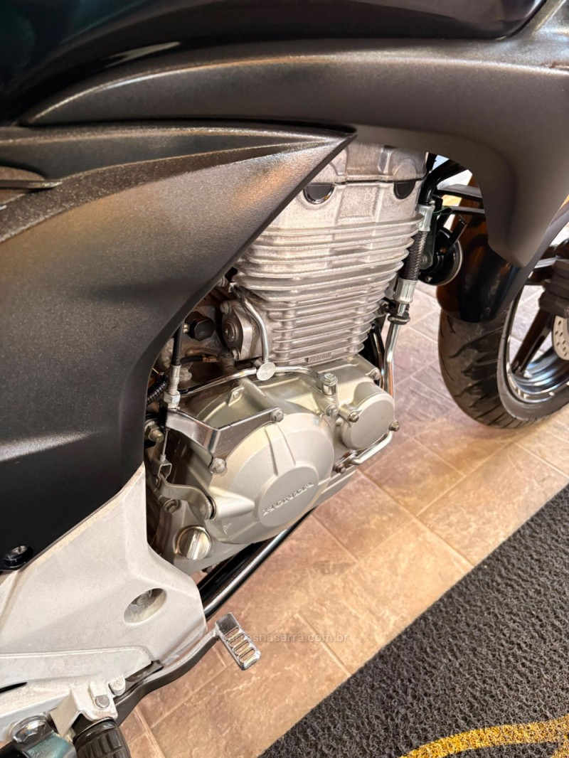CB 300R ABS - 2013 - ESTâNCIA VELHA