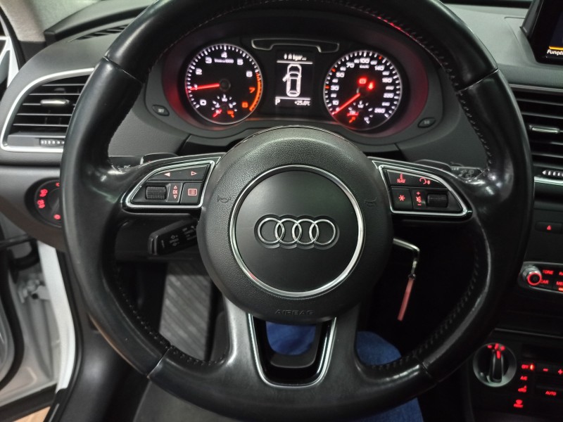 Q3 2.0 TFSI AMBIENTE QUATTRO 4P GASOLINA S TRONIC - 2015 - CAXIAS DO SUL
