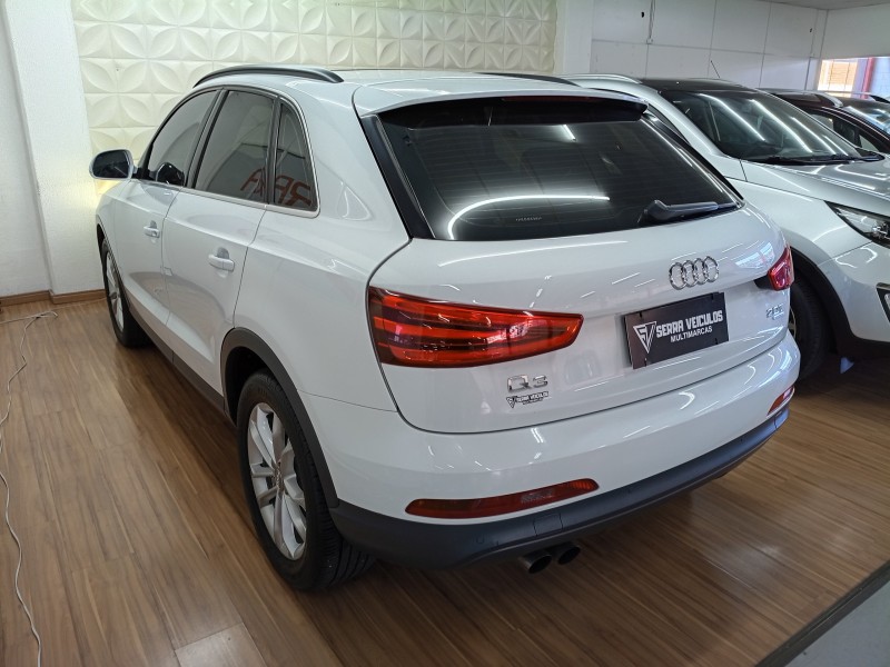 Q3 2.0 TFSI AMBIENTE QUATTRO 4P GASOLINA S TRONIC - 2015 - CAXIAS DO SUL