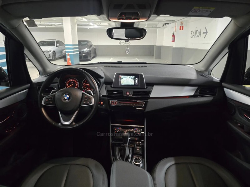 220I 2.0 TOURER TURBO ACTIVEFLEX 4P AUTOMÁTICO - 2018 - PORTO ALEGRE