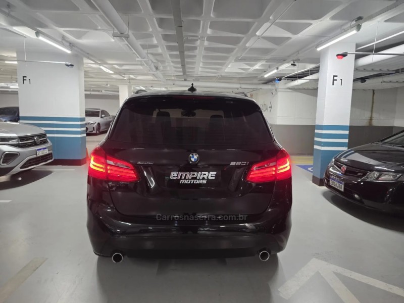 220I 2.0 TOURER TURBO ACTIVEFLEX 4P AUTOMÁTICO - 2018 - PORTO ALEGRE