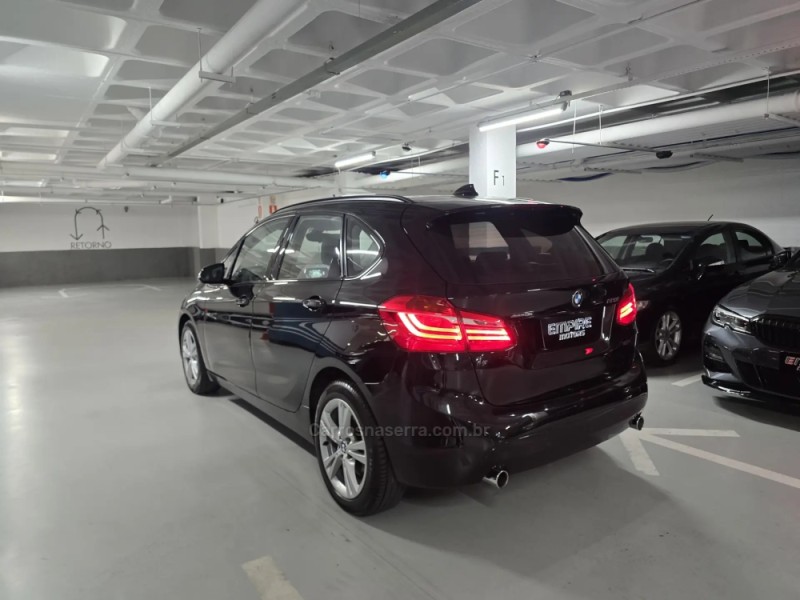 220I 2.0 TOURER TURBO ACTIVEFLEX 4P AUTOMÁTICO - 2018 - PORTO ALEGRE