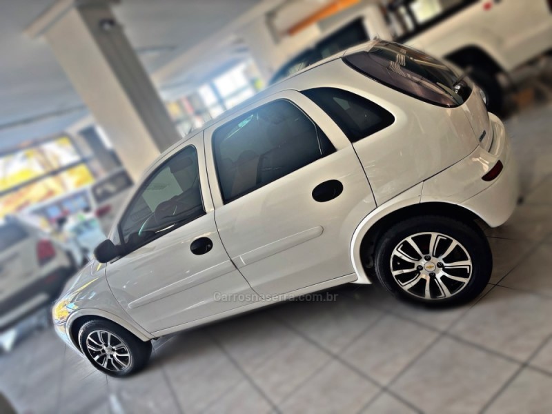 corsa 1.4 mpfi maxx 8v flex 4p manual 2011 nova prata