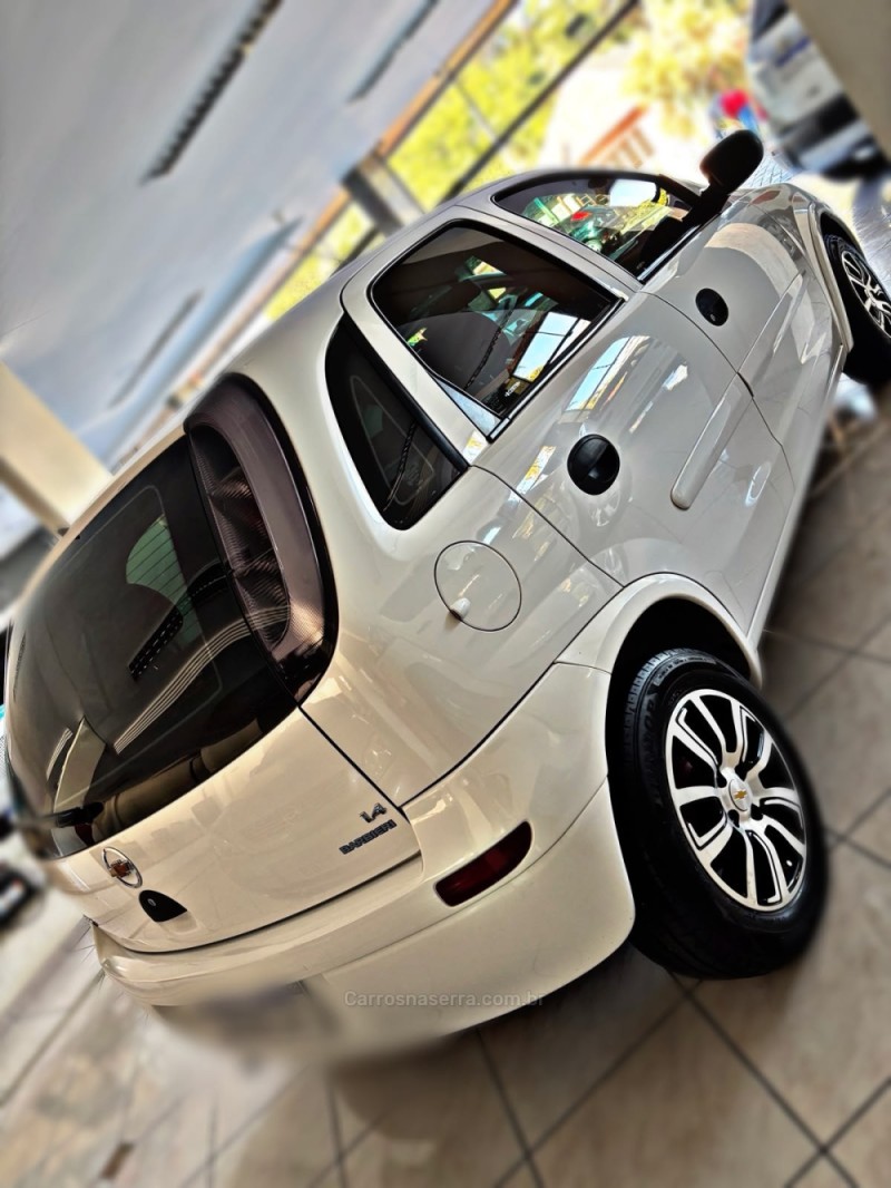 CORSA 1.4 MPFI MAXX 8V FLEX 4P MANUAL - 2011 - NOVA PRATA