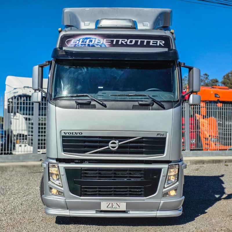 FH 400 GLOBETROTTER 4X2 - 2011 - GARIBALDI