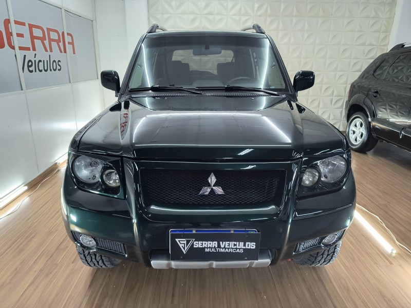 PAJERO TR4 2.0 4X4 16V 133CV FLEX 4P MANUAL - 2008 - CAXIAS DO SUL