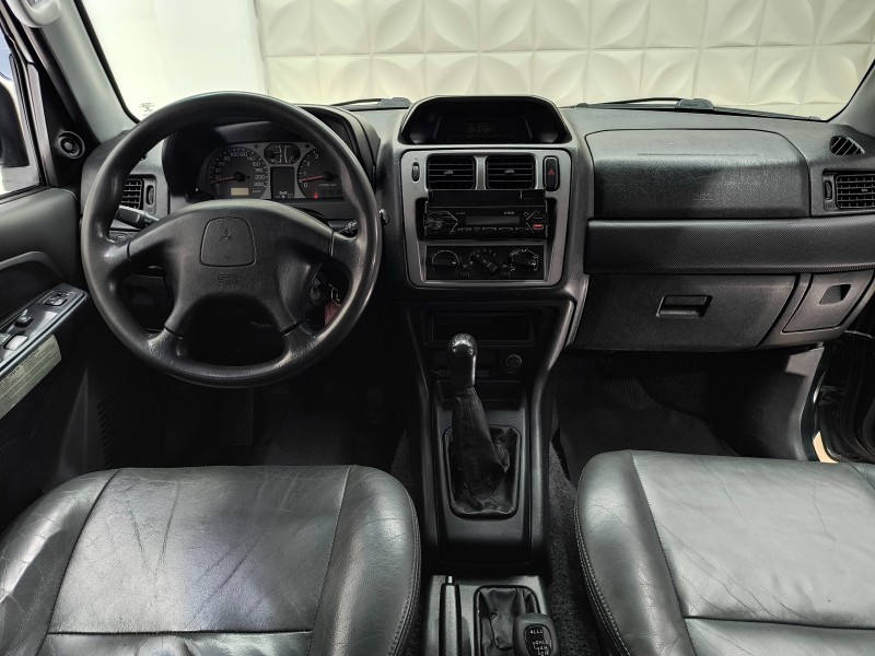 PAJERO TR4 2.0 4X4 16V 133CV FLEX 4P MANUAL - 2008 - CAXIAS DO SUL