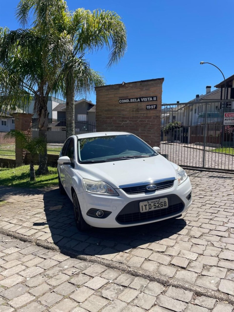 FOCUS 1.6 GL 8V GASOLINA 4P MANUAL - 2012 - CAXIAS DO SUL