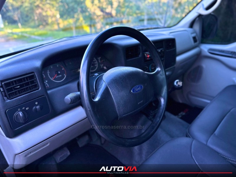 F-250 3.9 XLT 4X2 CS DIESEL 2P MANUAL - 2007 - SAPIRANGA