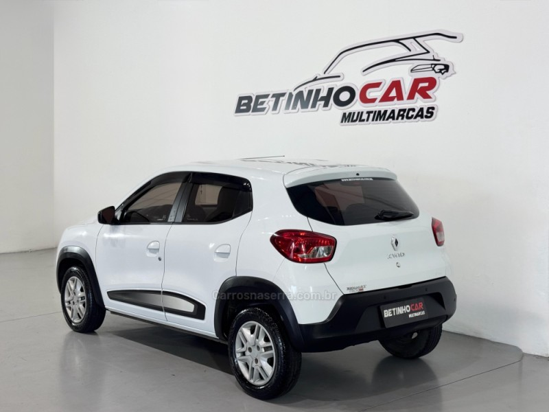KWID 1.0 12V SCE FLEX INTENSE MANUAL - 2019 - ESTâNCIA VELHA