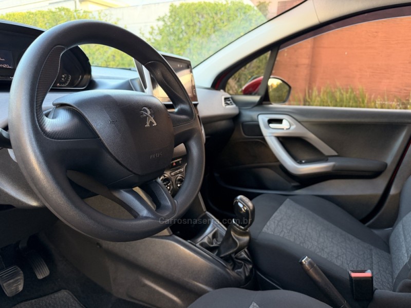 208 1.2 ACTIVE PACK 12V FLEX 4P MANUAL - 2020 - SãO LEOPOLDO