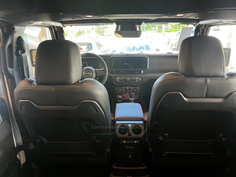 WRANGLER 2.0 RUBICON 4X4 AT8 16V GASOLINA 4P AUTOMÁTICO - 2026 - BENTO GONçALVES
