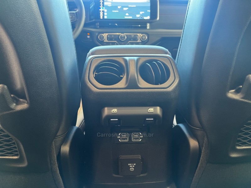 WRANGLER 2.0 RUBICON 4X4 AT8 16V GASOLINA 4P AUTOMÁTICO - 2026 - BENTO GONçALVES