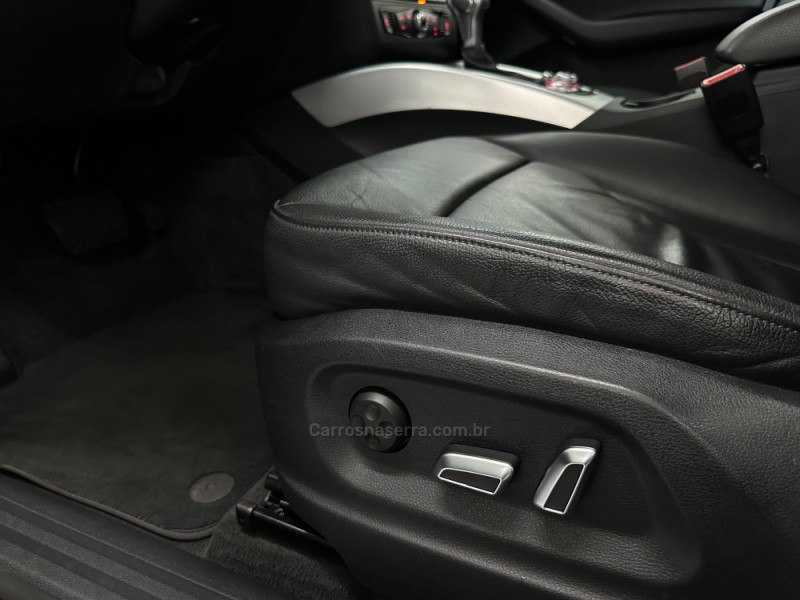Q5 2.0 TFSI AMBIENTE 16V GASOLINA 4P AUTOMÁTICO - 2015 - CHARQUEADAS
