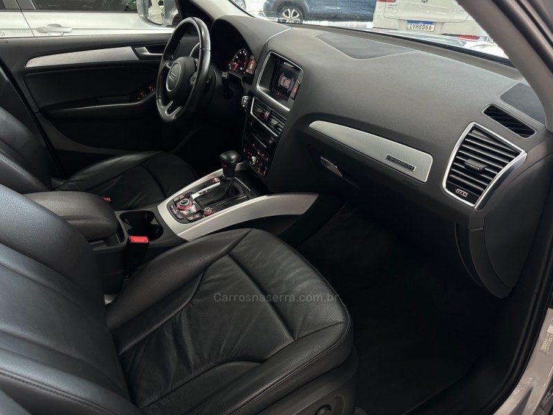 Q5 2.0 TFSI AMBIENTE 16V GASOLINA 4P AUTOMÁTICO - 2015 - CHARQUEADAS