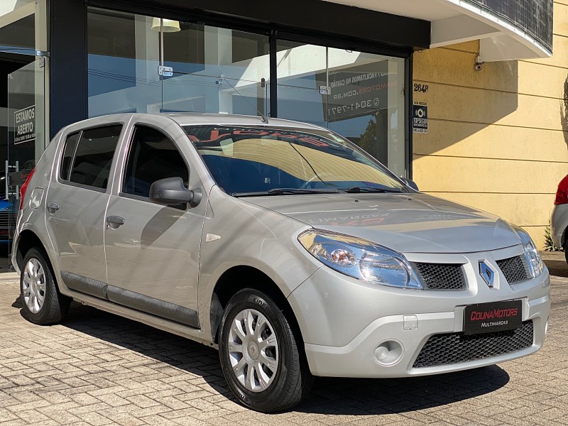 SANDERO 1.0 EXPRESSION 16V FLEX 4P MANUAL - 2010 - CAXIAS DO SUL