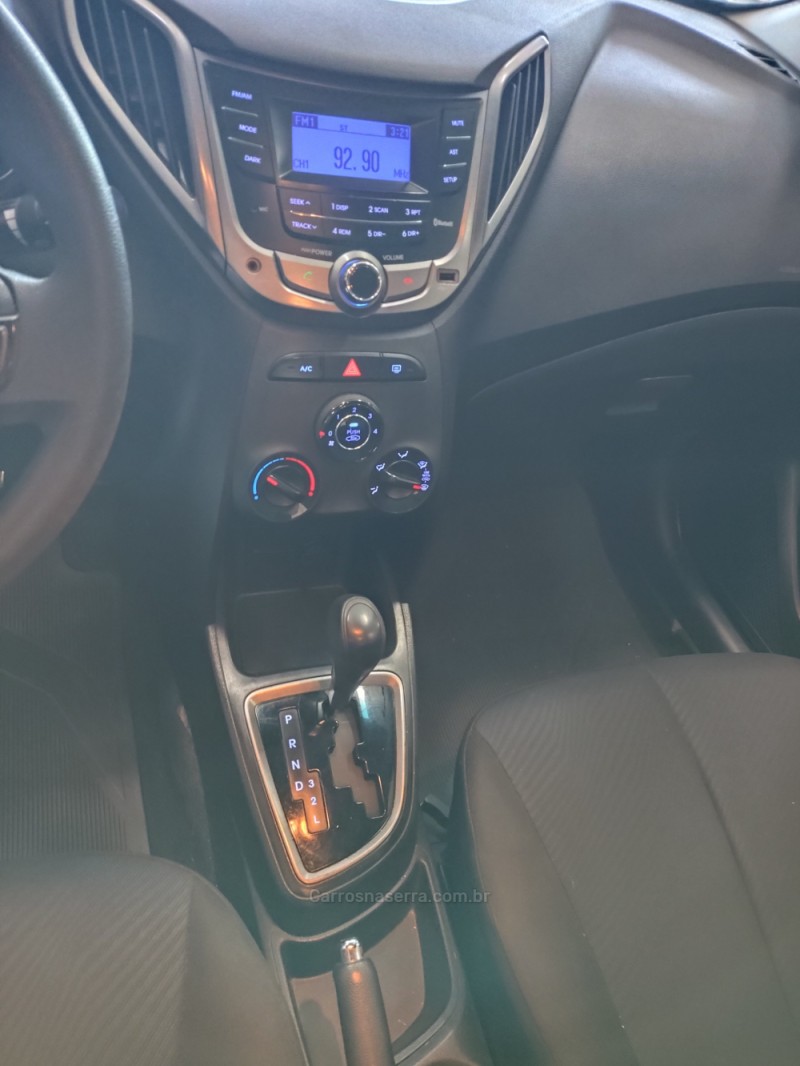 HB20S 1.6 COMFORT PLUS 16V FLEX 4P AUTOMÁTICO - 2014 - TAQUARA