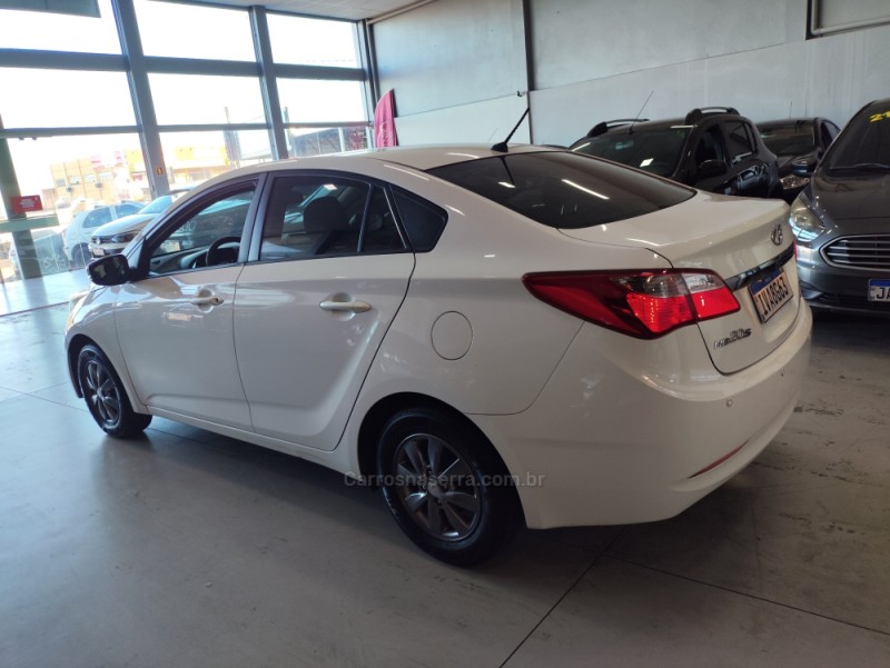 HB20S 1.6 COMFORT PLUS 16V FLEX 4P AUTOMÁTICO - 2014 - TAQUARA
