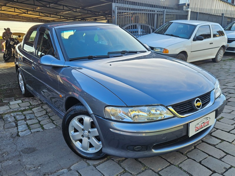 VECTRA 2.2 MPFI GLS 8V GASOLINA 4P MANUAL - 2000 - CAXIAS DO SUL