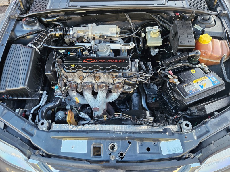 VECTRA 2.2 MPFI GLS 8V GASOLINA 4P MANUAL - 2000 - CAXIAS DO SUL