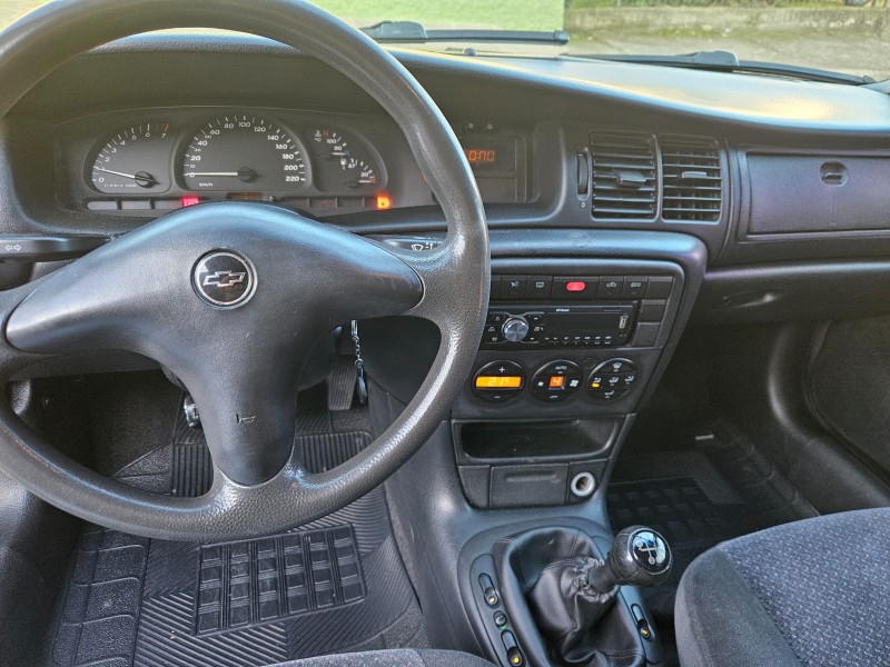 VECTRA 2.2 MPFI GLS 8V GASOLINA 4P MANUAL - 2000 - CAXIAS DO SUL