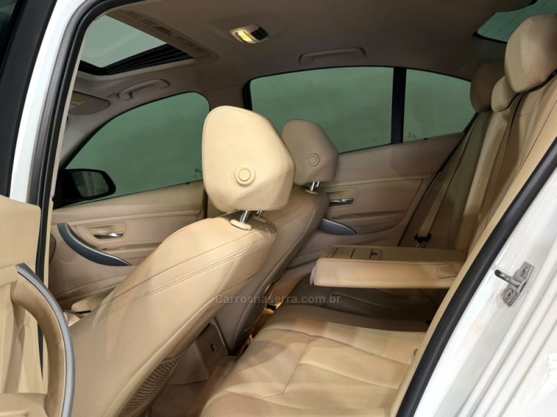 320I 2.0 GP 16V TURBO ACTIVE FLEX 4P AUTOMÁTICO - 2015 - ESTâNCIA VELHA