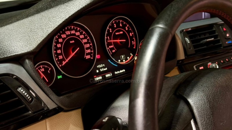 320I 2.0 GP 16V TURBO ACTIVE FLEX 4P AUTOMÁTICO - 2015 - ESTâNCIA VELHA