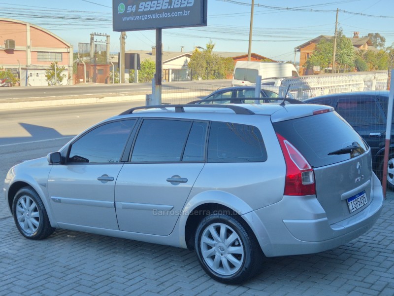 MÉGANE 1.6 DYNAMIQUE GRAND TOUR 16V FLEX 4P MANUAL - 2012 - CAXIAS DO SUL
