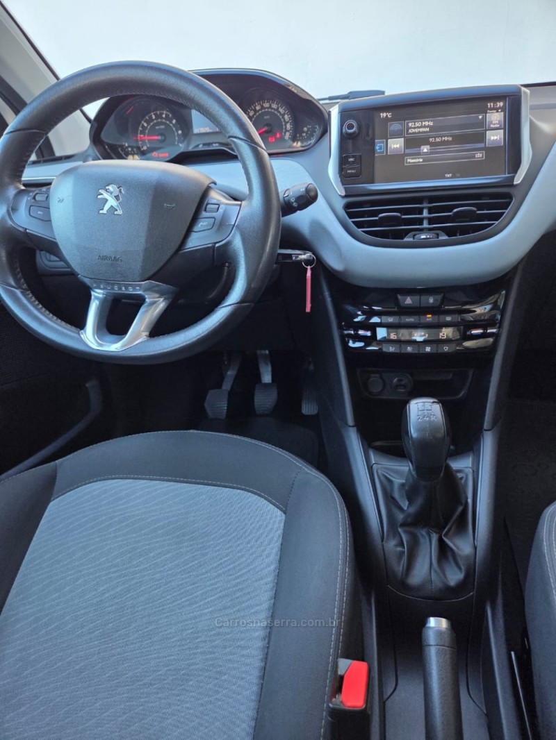 208 1.5 ACTIVE PACK 8V FLEX 4P MANUAL - 2016 - CAXIAS DO SUL