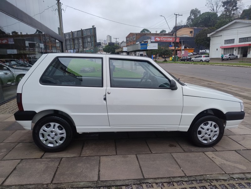 UNO 1.0 MPI MILLE FIRE ECONOMY 8V FLEX 2P MANUAL - 2012 - CAXIAS DO SUL