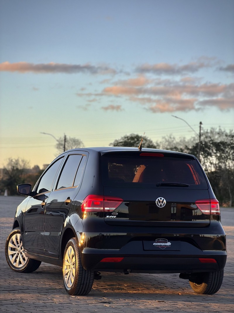 FOX 1.0 MPI TRENDLINE 12V FLEX 4P MANUAL - 2017 - ANTôNIO PRADO