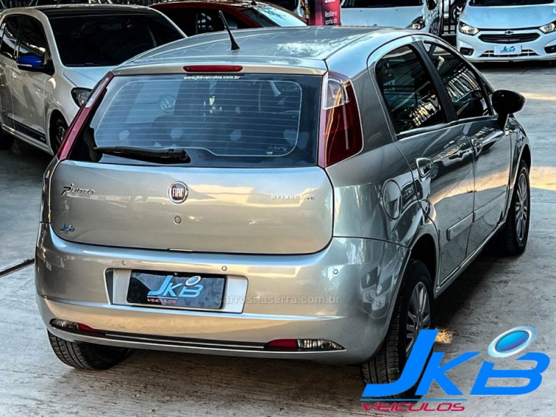 PUNTO 1.4 ATTRACTIVE 8V FLEX 4P MANUAL - 2012 - NOVO HAMBURGO