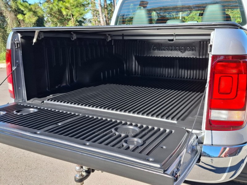 AMAROK 3.0 V6 TDI HIGHLINE CD DIESEL 4MOTION AUTOMÁTICO - 2024 - BENTO GONçALVES