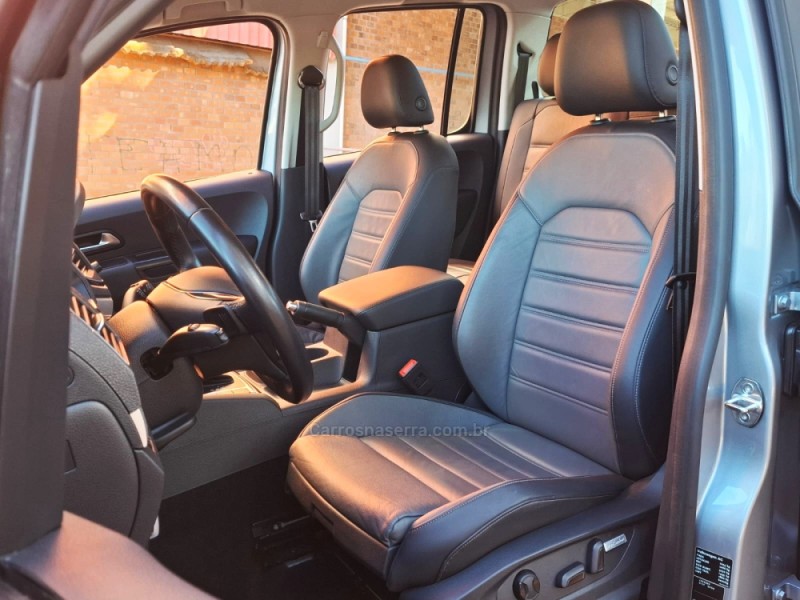 AMAROK 3.0 V6 TDI HIGHLINE CD DIESEL 4MOTION AUTOMÁTICO - 2024 - BENTO GONçALVES