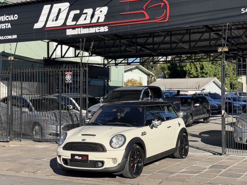 COOPER 1.6 S CLUBMAN 16V TURBO GASOLINA 3P AUTOMÁTICO - 2013 - CAXIAS DO SUL