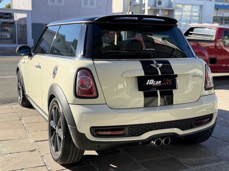 COOPER 1.6 S CLUBMAN 16V TURBO GASOLINA 3P AUTOMÁTICO - 2013 - CAXIAS DO SUL