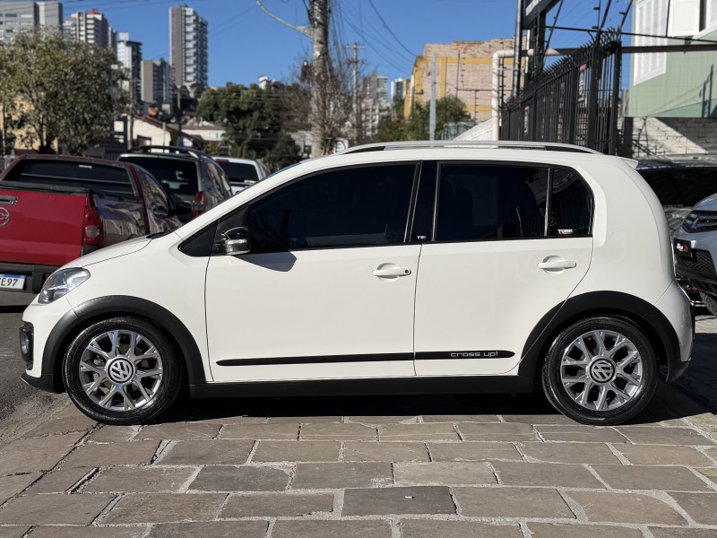 UP 1.0 TSI CROSS 12V FLEX 4P MANUAL - 2016 - CAXIAS DO SUL