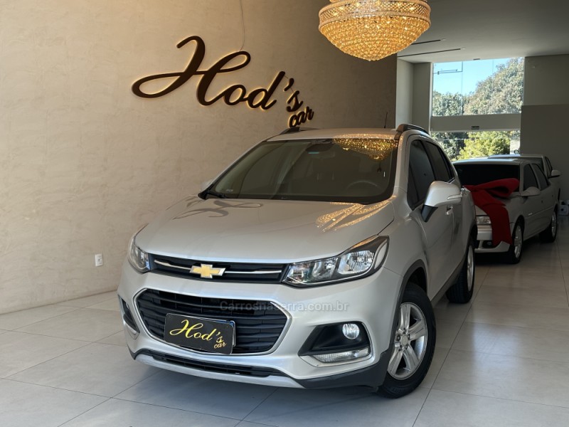 tracker 1.4 16v turbo flex lt automatico 2018 canela