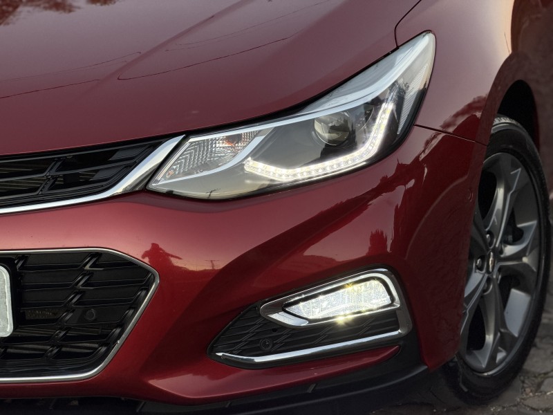 CRUZE 1.4 TURBO LTZ II SPORT HATCH 16V FLEX 4P AUTOMÁTICO - 2017 - DOIS IRMãOS