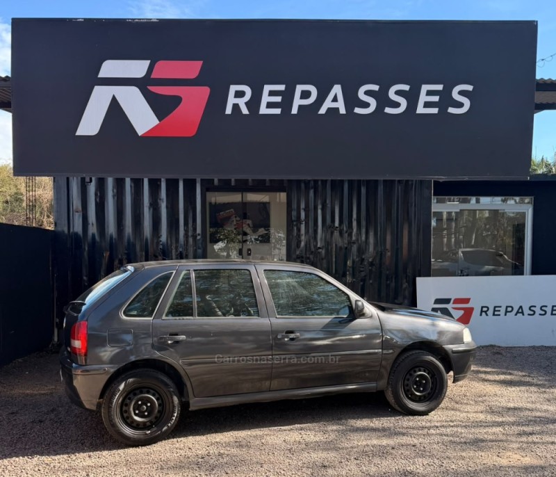 GOL 1.0 MI CITY 8V FLEX 4P MANUAL - 2004 - PORTãO
