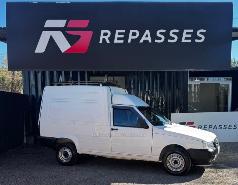 fiorino  2013 porta£o
