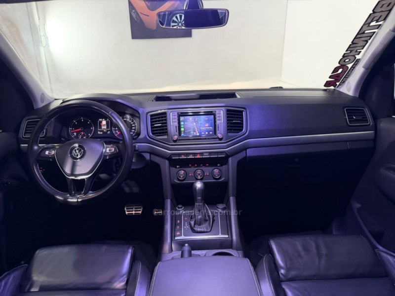 AMAROK 3.0 V6 TDI HIGHLINE CD DIESEL 4MOTION AUTOMÁTICO - 2018 - ESTâNCIA VELHA