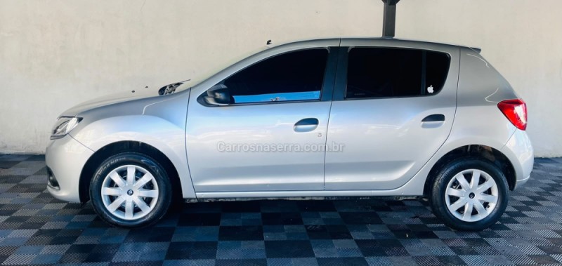 SANDERO 1.0 AUTHENTIQUE 8V FLEX 4P MANUAL - 2016 - NOVO HAMBURGO