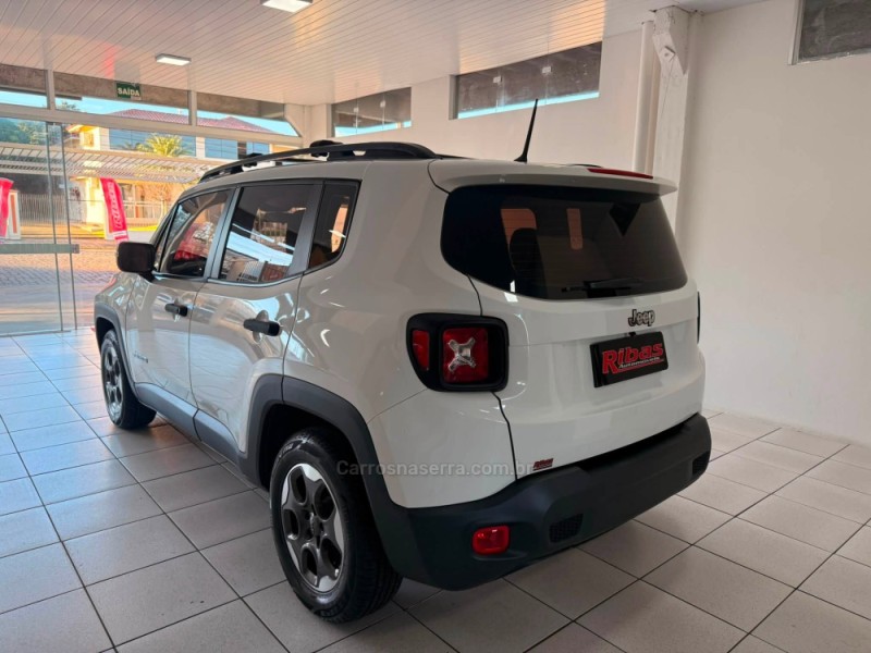RENEGADE 1.8 16V FLEX 4P AUTOMÁTICO - 2016 - NãO-ME-TOQUE