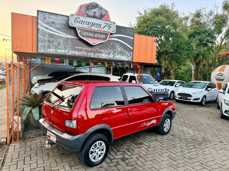UNO 1.0 MPI MILLE WAY ECONOMY 8V FLEX 2P MANUAL - 2013 - TRêS COROAS