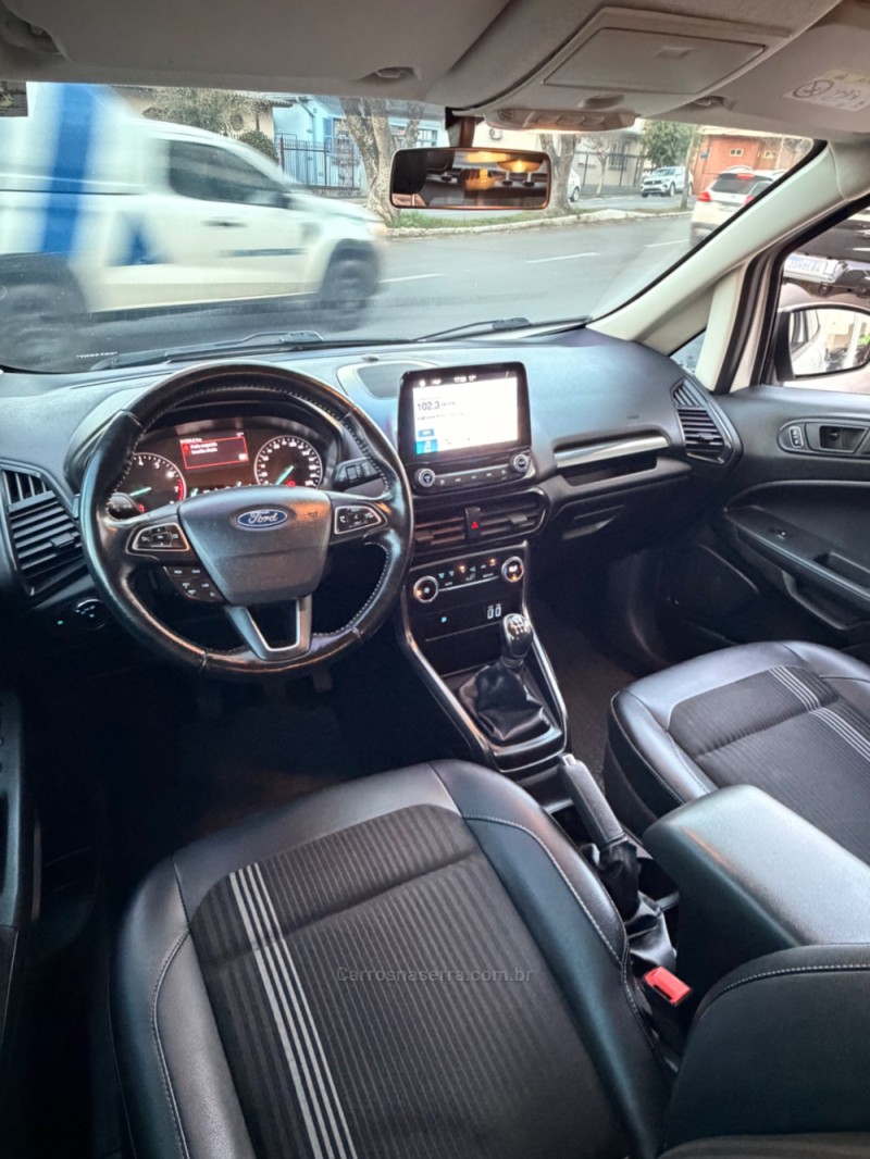 ECOSPORT 1.5 TIVCT FLEX FREESTYLE MANUAL  - 2019 - FARROUPILHA