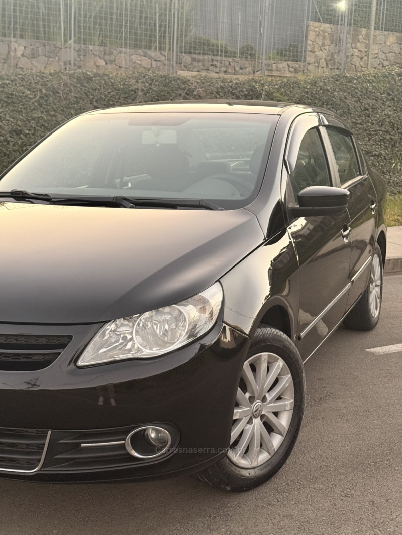VOYAGE 1.6 MI COMFORTLINE 8V FLEX 4P MANUAL - 2010 - CAXIAS DO SUL