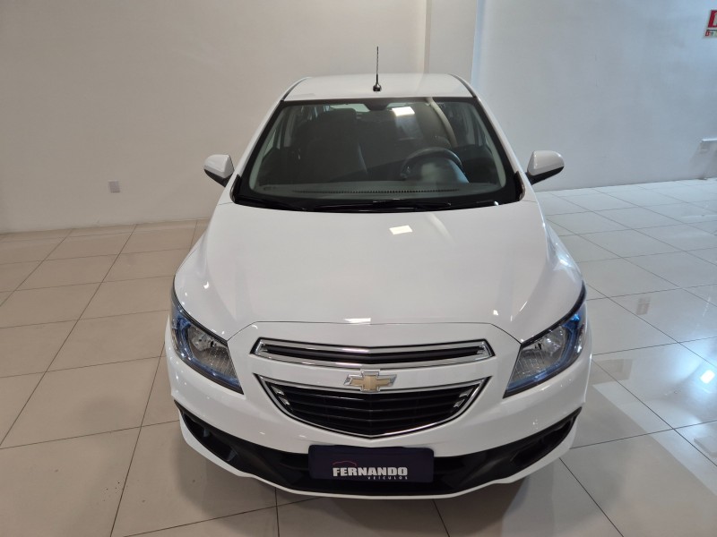 ONIX 1.4 MPFI LTZ 8V FLEX 4P MANUAL - 2015 - BENTO GONçALVES