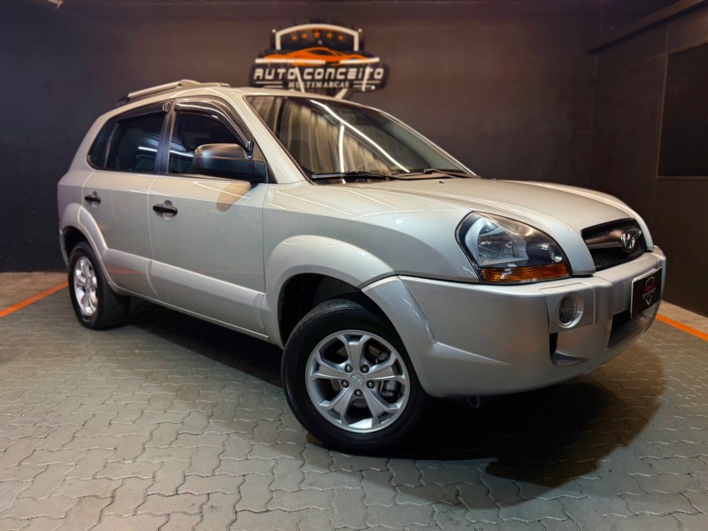 tucson 2.0 gl 2wd 16v gasolina 4p manual 2012 caxias do sul